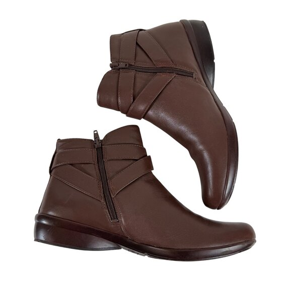 Naturalizer Womens Brown Leather Ankle Booties Size 10W Buckle Accent Comfort - Picture 6 of 14